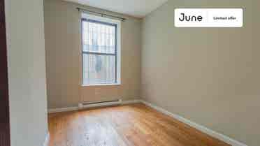 4 BR in New York City