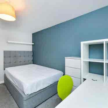 Save money accommodation