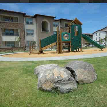 Beautiful bedroom and amenities