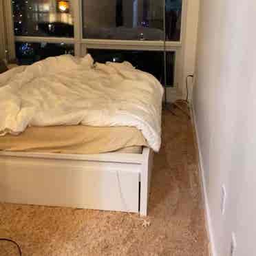 *Female only* 1 master bedroom av