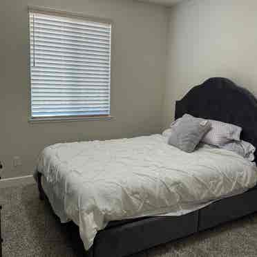 2 Rooms available in WestSacramento