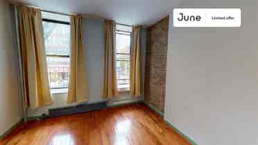 2 BR in New York City