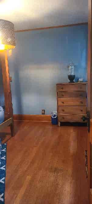 Roommate wanted / Room for rent