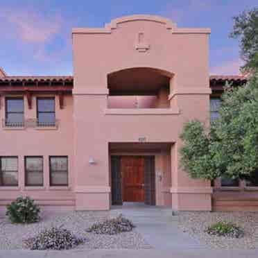 UofA Sublet ASAP!