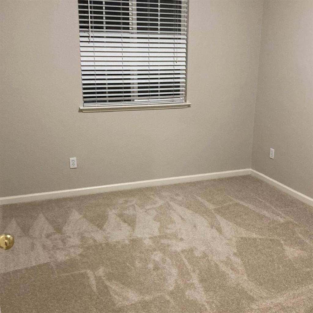 Private room for rent in rodeo