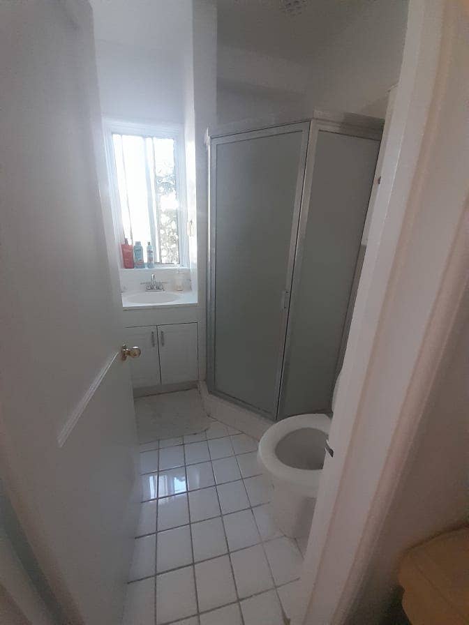 1 bedroom with bath and private ent