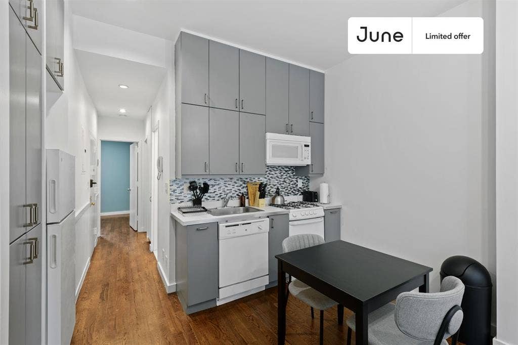 3 BR in New York City