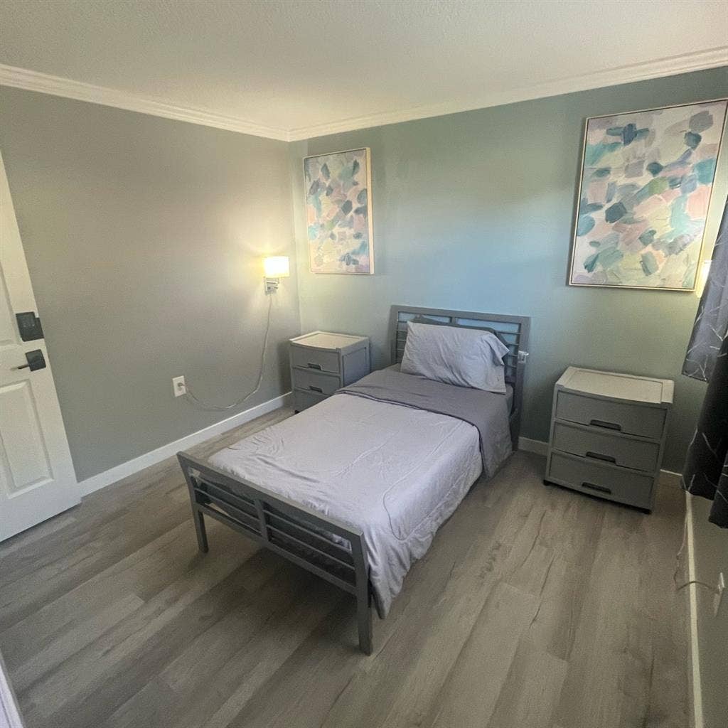 Bimini Grey Room