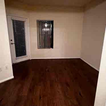 Subleasing 1 br bath in 2br bath