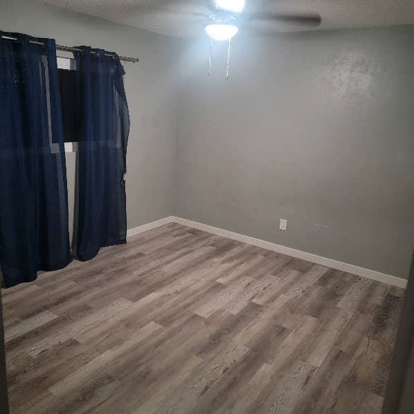 Big room for rent!