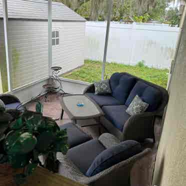 Unfurnished room for rent in Tampa