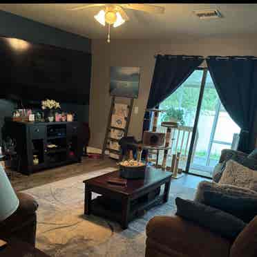 Unfurnished room for rent in Tampa