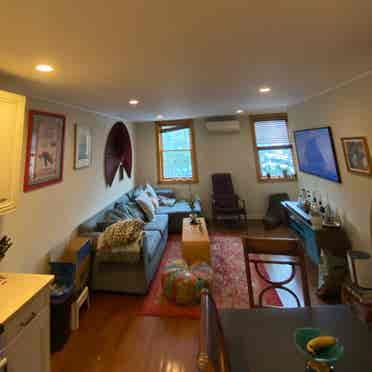 Room for rent in Greenpoint!