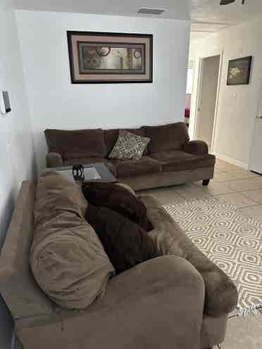 2 rooms available 
for Rent (Male)