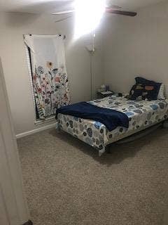 Looking for a female roomate