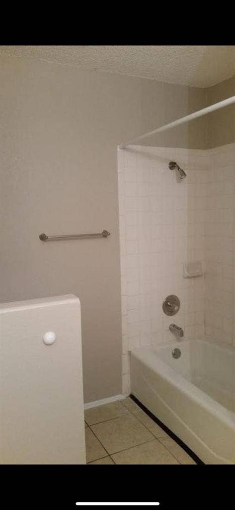 1 bed and private bath available!