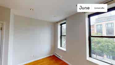 3 BR in New York City