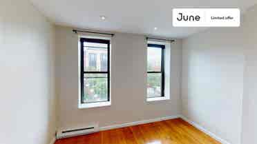 3 BR in New York City