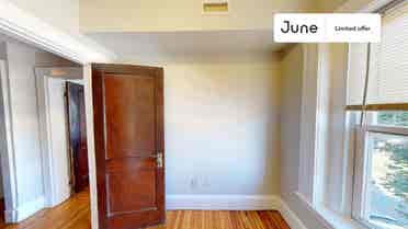 4 BR in Boston