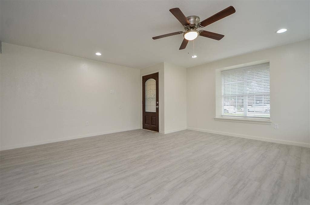 1 BR in Houston