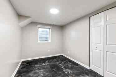 Spacious, Private Basement Suite!