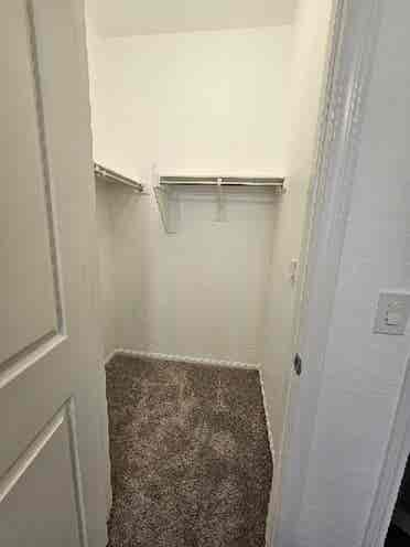 Room for rent in NLV, nice area