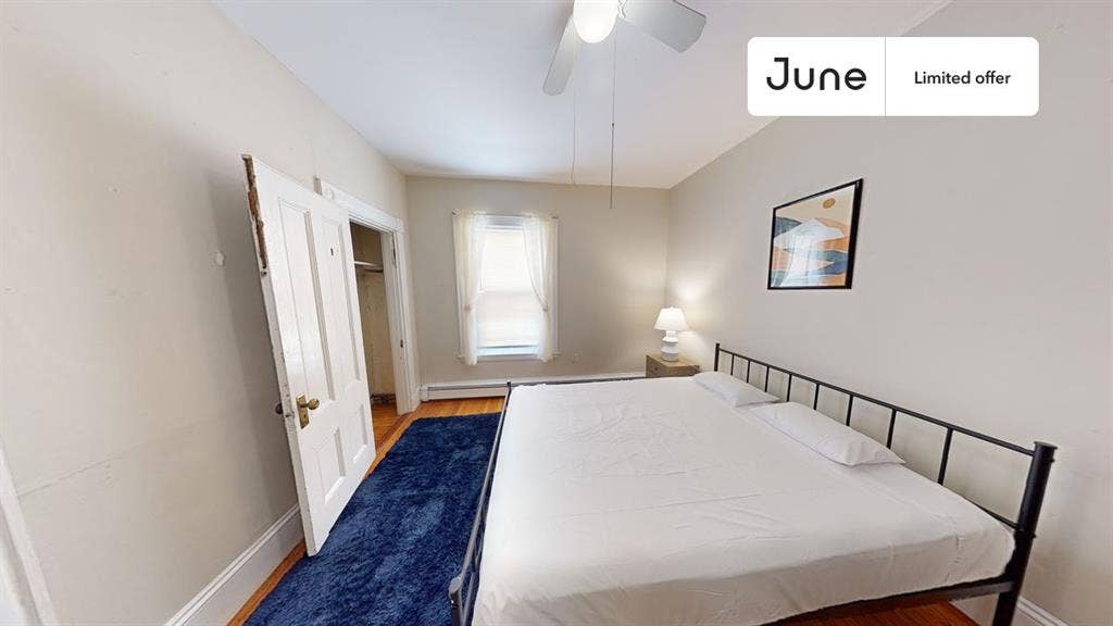 4 BR in Boston