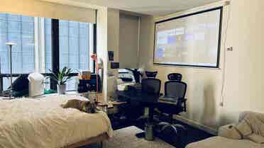 Beautiful Huge Studio In Fidi!!