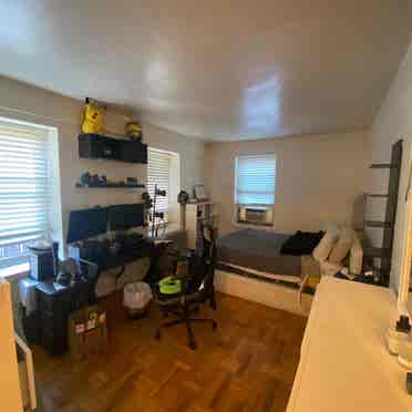 Comfortable rental 2nd floor apt