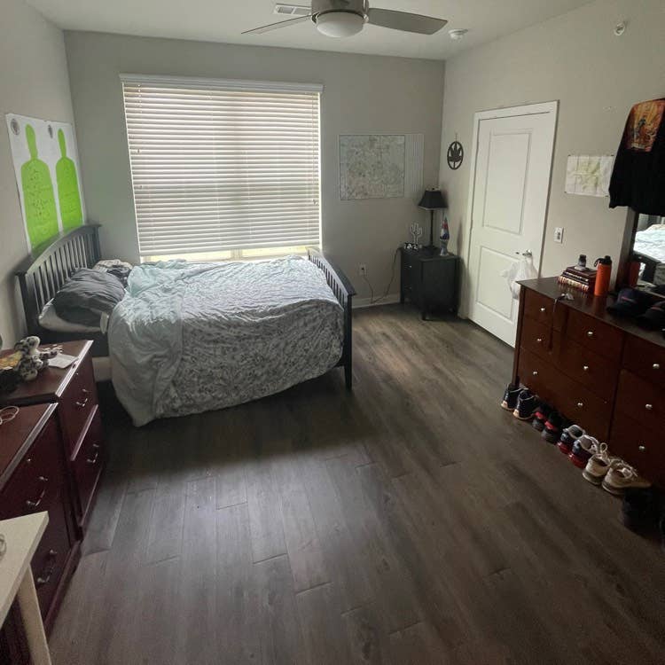 Room in Conroe/The Woodlands