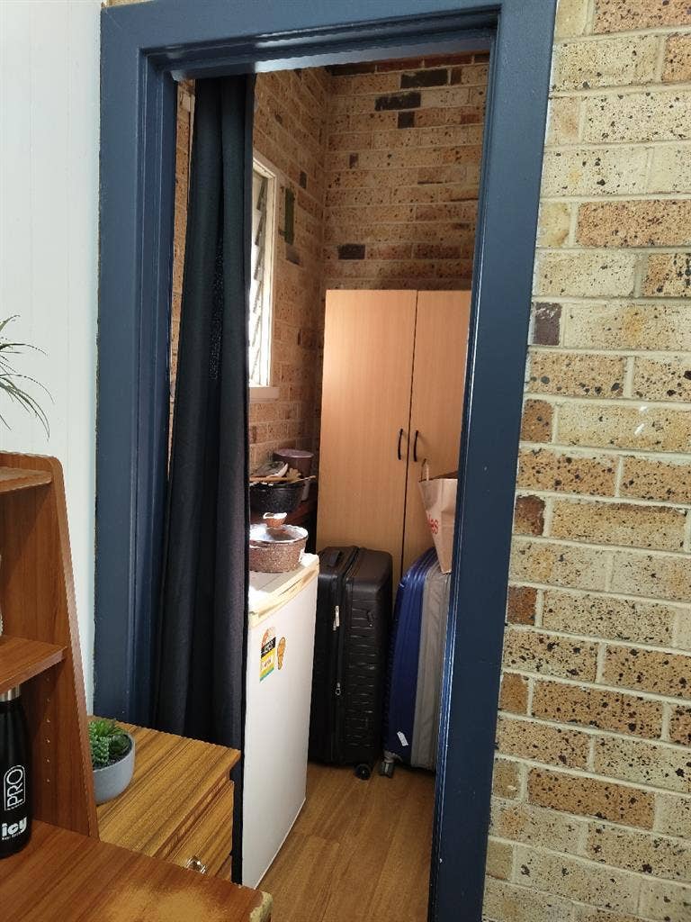 Room rent in Glynde (6km from city)