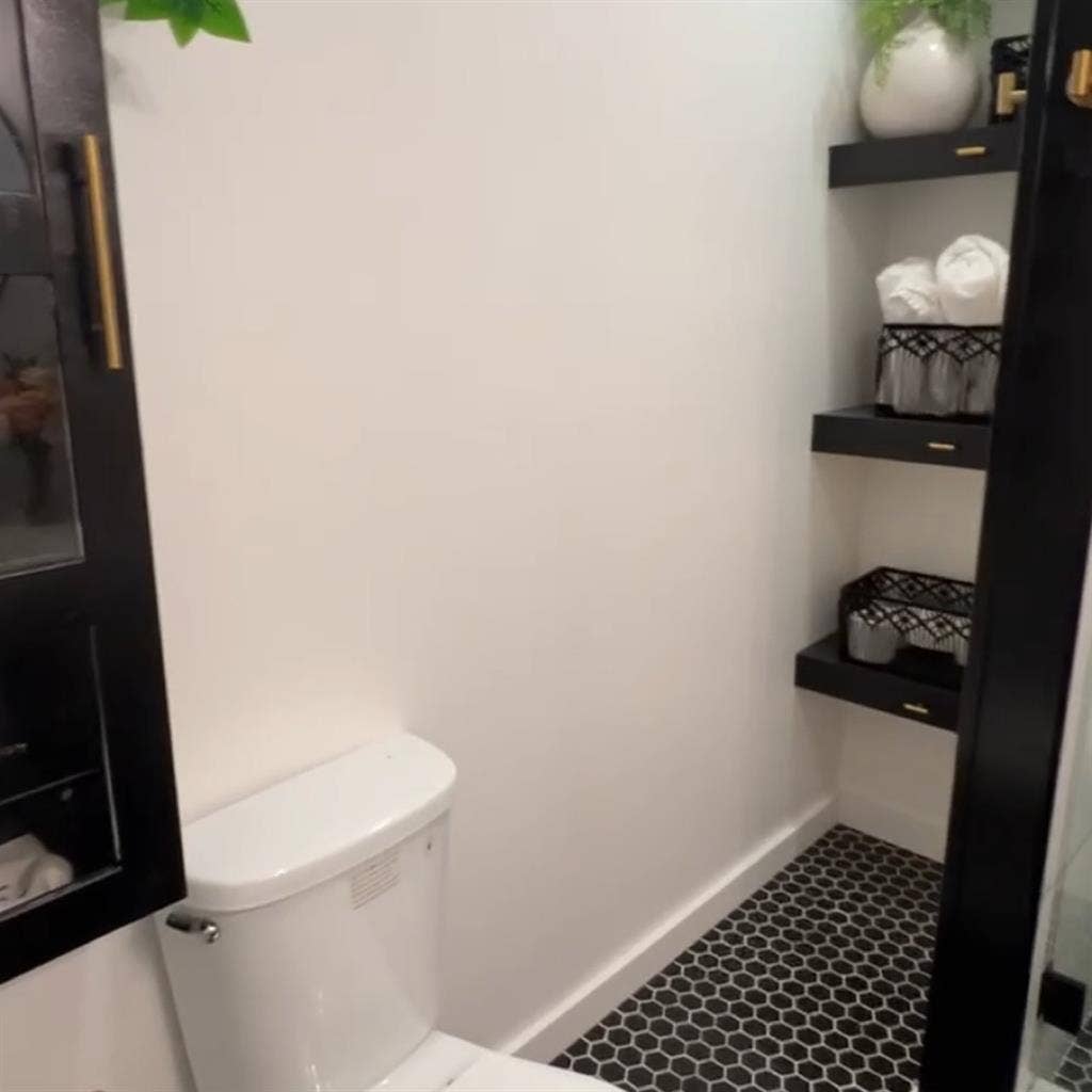 Room and Personal Bathroom for Rent