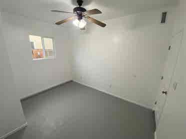 Nice Room For Rent in Victorville.