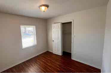 ROOM FOR RENT 
LEWISVILLE