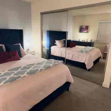 Room for Rent in Costa Mesa!