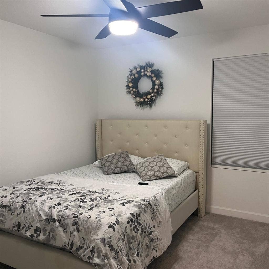 Room for rent in lake worth, Fl.