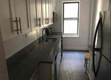 Furnished Room Midwood Females Only