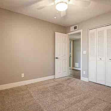 N.Central Phoenix furnished or un