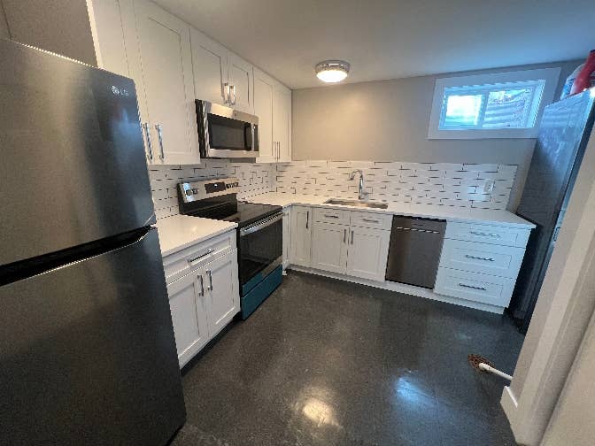 Basement Unit for Rent in Aurora