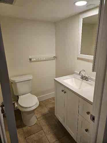 Basement Unit for Rent in Aurora