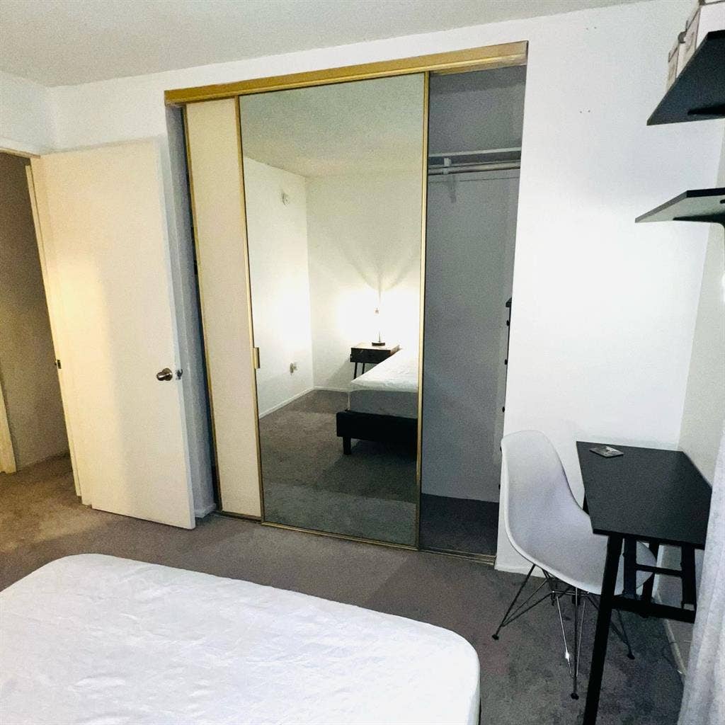 Furnished Bedroom In-Korea Town