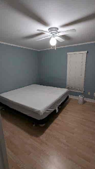 Private furnished room