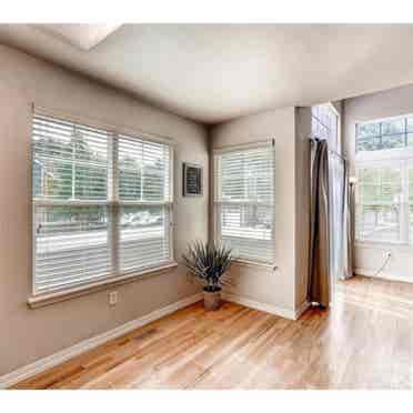 Master bedroom in quiet area