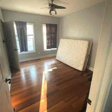 🏠 Roommate Wanted - Federal Hill