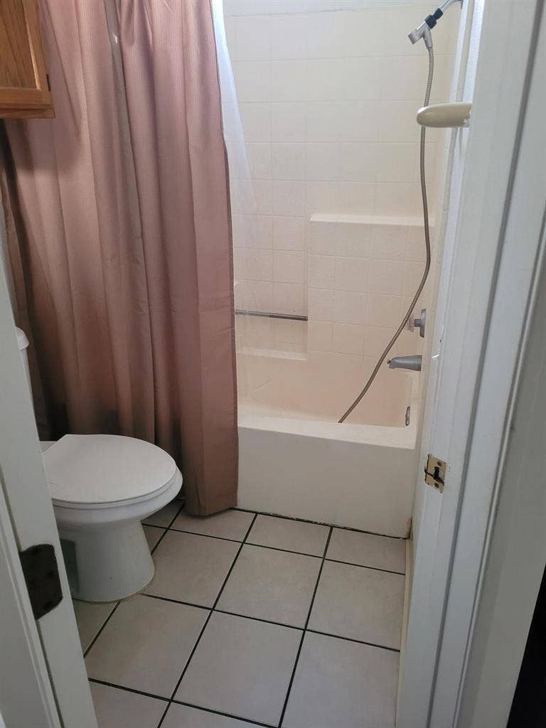 Room for Rent. Private Bathroom.