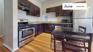 4 BR in Chicago