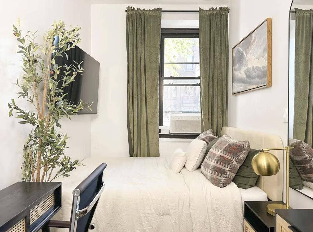 Furnished Room in Fort Greene