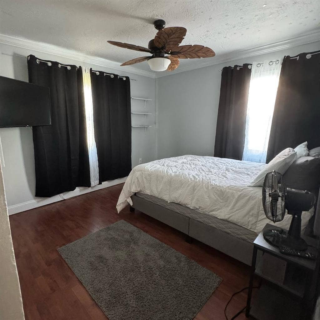 Room for rent in Daytona beach