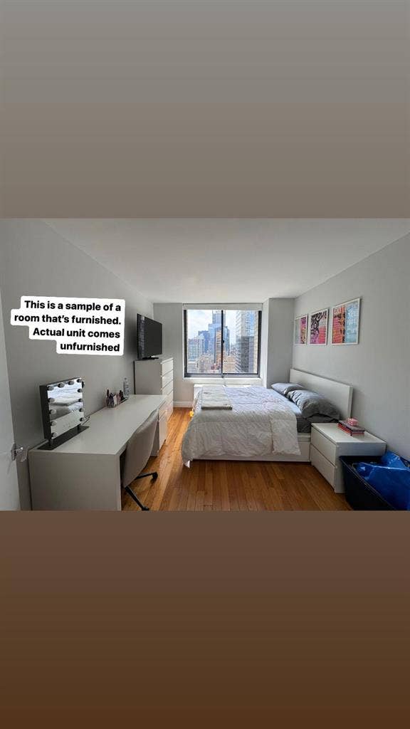 ✨Spacious Room in Midtown West✨