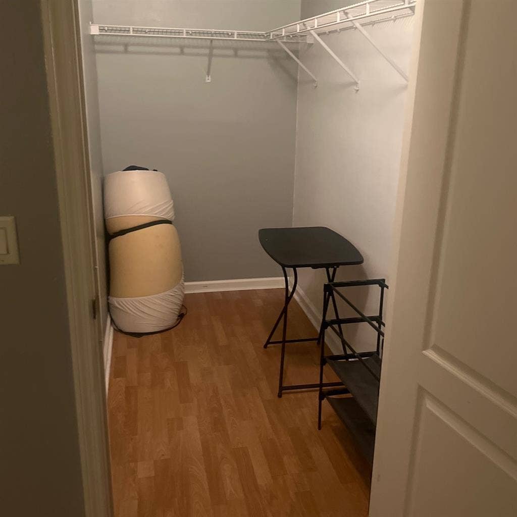 Private room for rent by Millenia